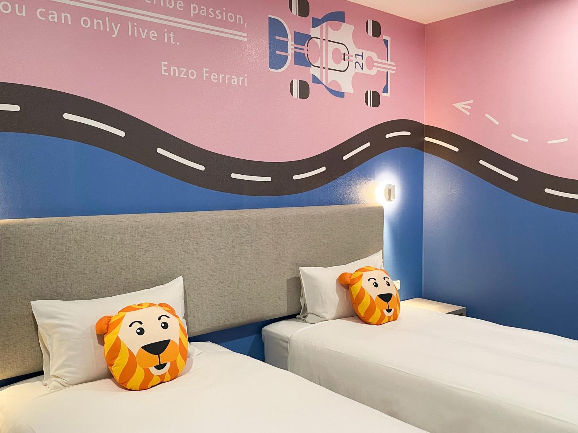 Holiday Garden Hotel Skm Park Cao Hùng Phòng bức ảnh